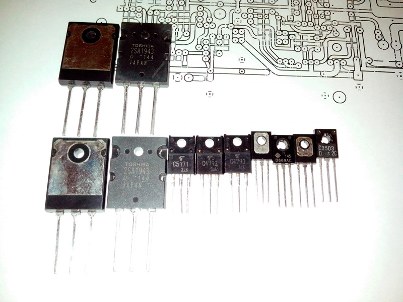 Транзистор Toshiba 2SK1489 